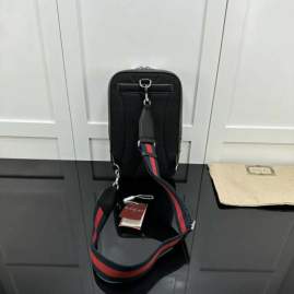 Picture of Gucci Mens Bags _SKUfw215658373fw
